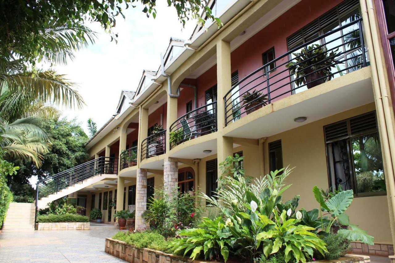 Biyem Hotel Kampala Exterior photo